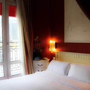 https://royal-aboukir.fr-paris.fr